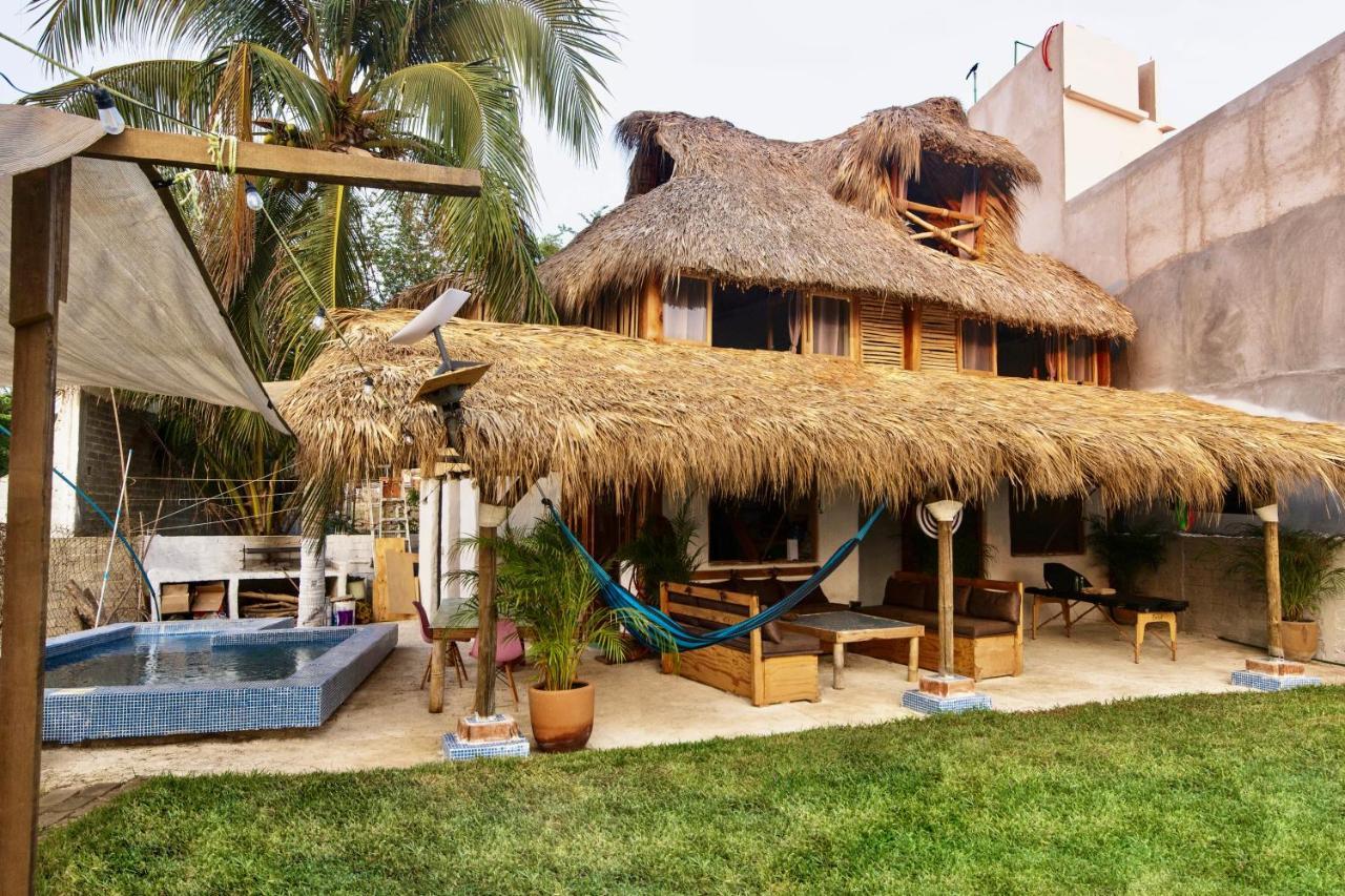 Emuna Guest House Пуерто-Ескондідо Екстер'єр фото